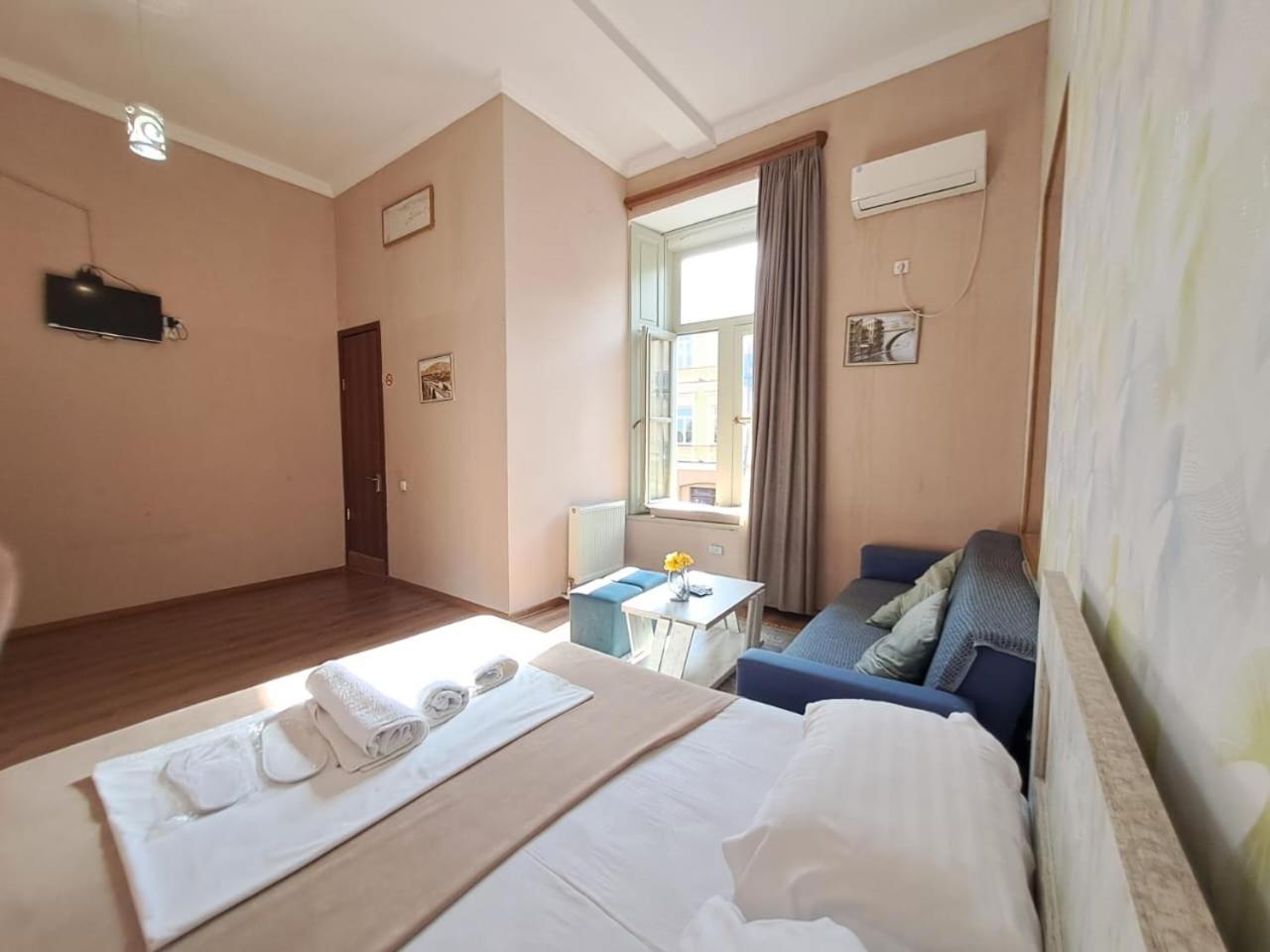 Hotel Eldorado Tbilisi ภายนอก รูปภาพ