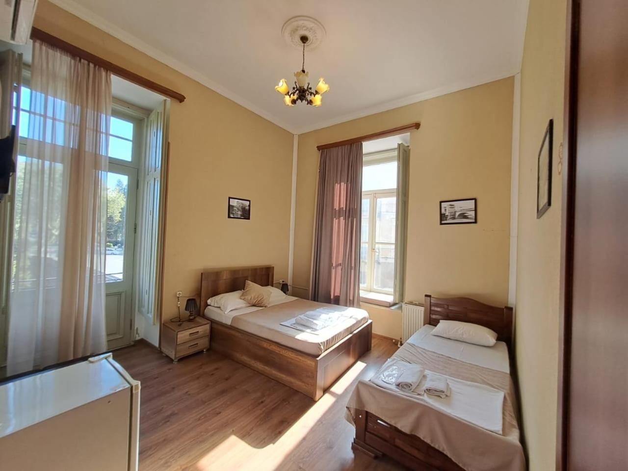 Hotel Eldorado Tbilisi ภายนอก รูปภาพ